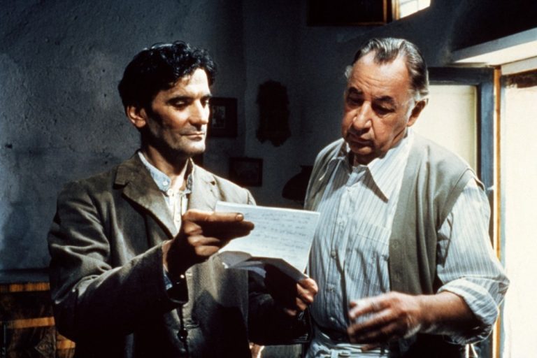 Cinema Il Postino con Massimo Troisi